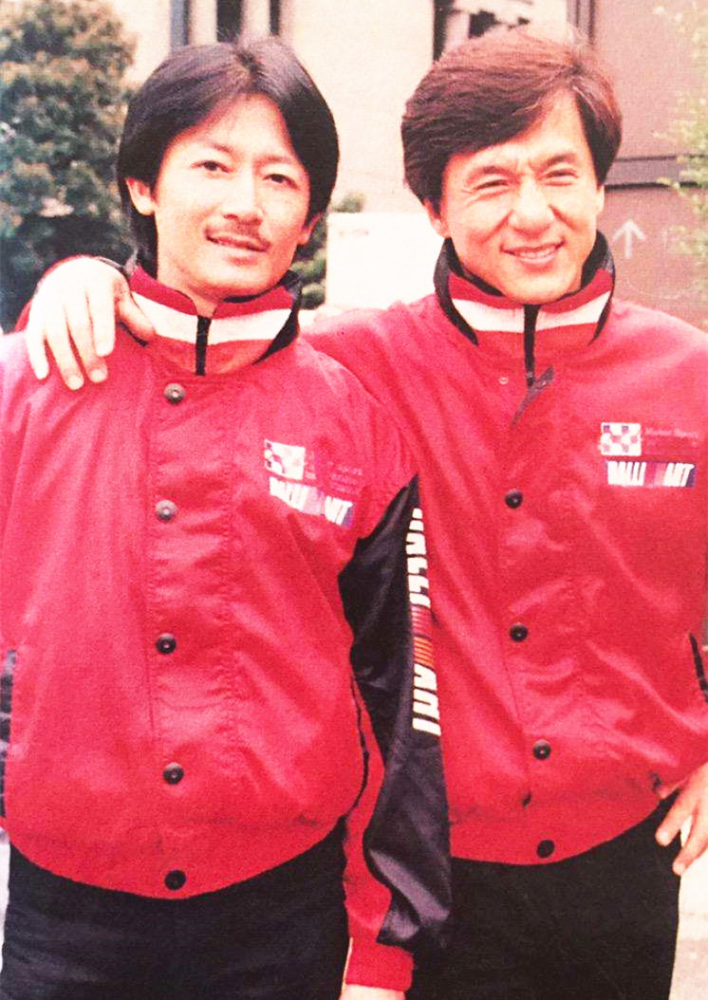 68岁陈勋奇晒自拍,戴口罩仍难掩憔悴,经历丧女之痛后变得豁达