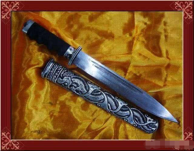 世界真实存在过的3大名刀,锟铻刀排第1,估计你就知道越王勾践剑!