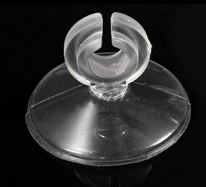 父母早上叫孩子起床上学,发现孩子被塑料吸嘴噎死在床上