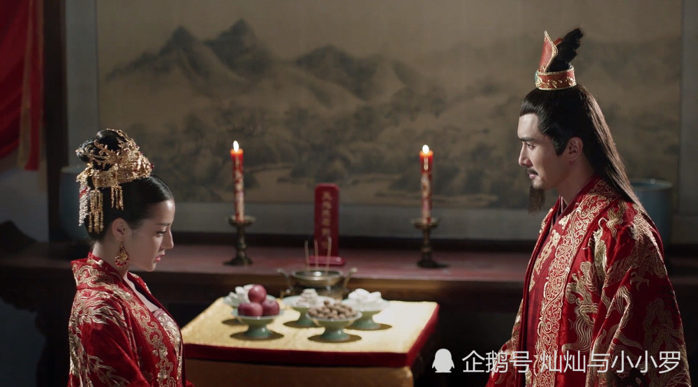 三生三世枕上书:帝君凤九二次大婚,却意外形成黑白配