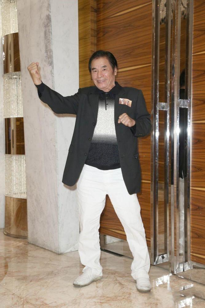 一妻五妾全跑光,71岁男星雷洪曝再婚,自嘲:改邪归正一个就好_腾讯新闻