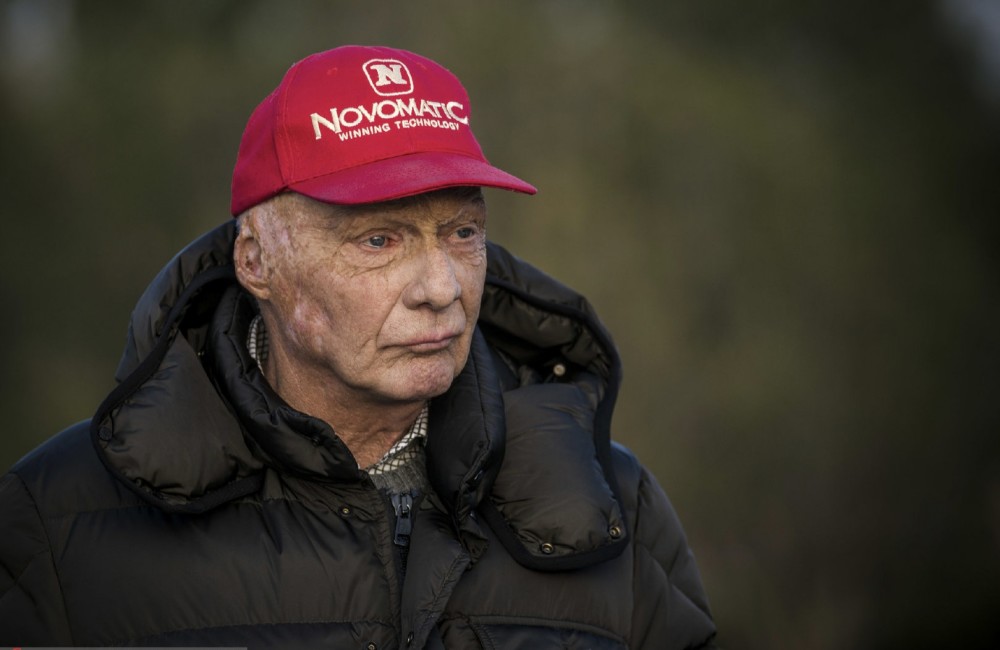 倒计时42天!尼基·劳达在经历大火事故后仅42天就重返赛场