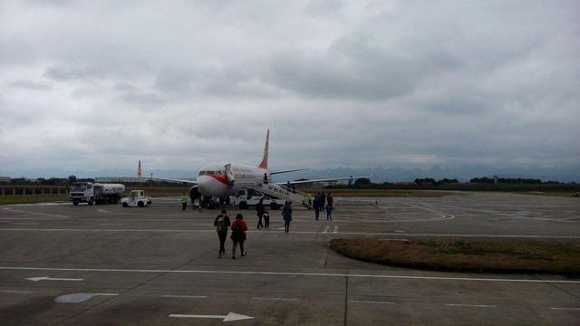 广西百色的机场,为什么叫:巴马机场?