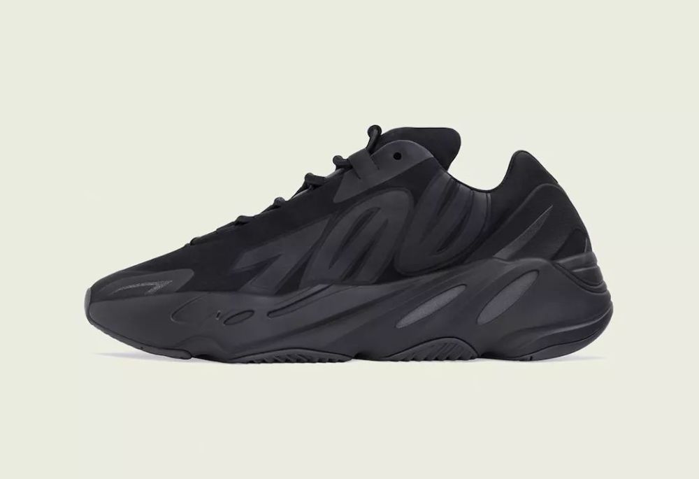 侃爷同款 yeezy 700 mnvn「黑武士」真的有点帅!官图来了!