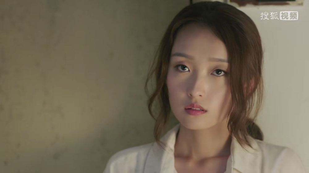 热血网剧非黑即白目睹未婚妻被绑退伍特种兵独闯异邦英雄救美