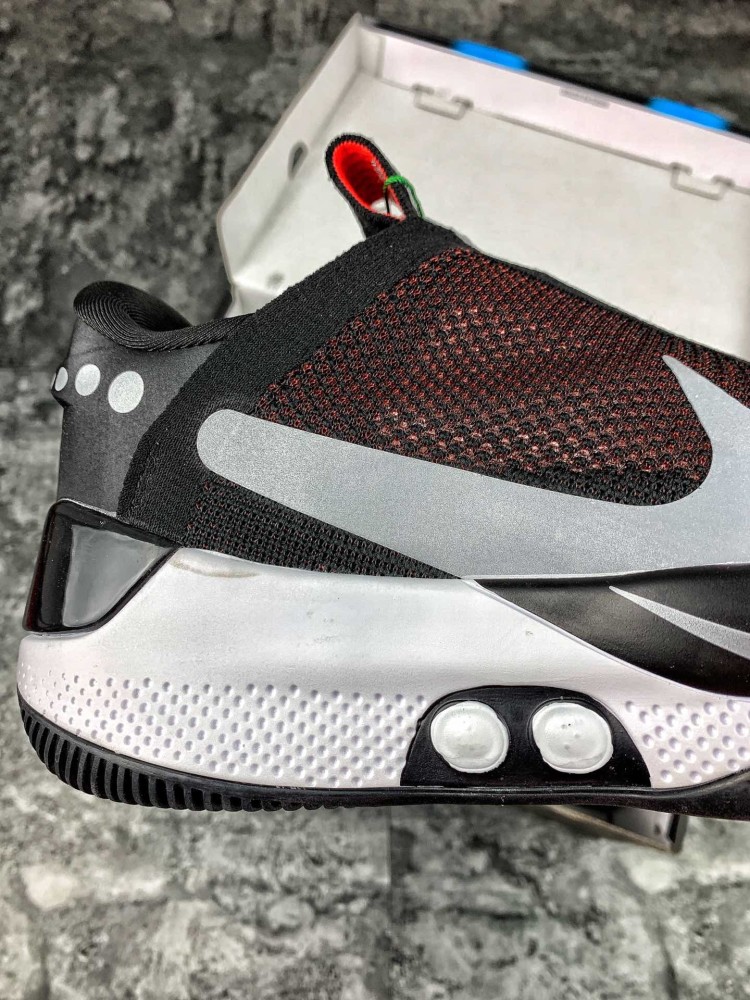 这双球鞋可以实战吗耐克adaptbb开箱细节测评