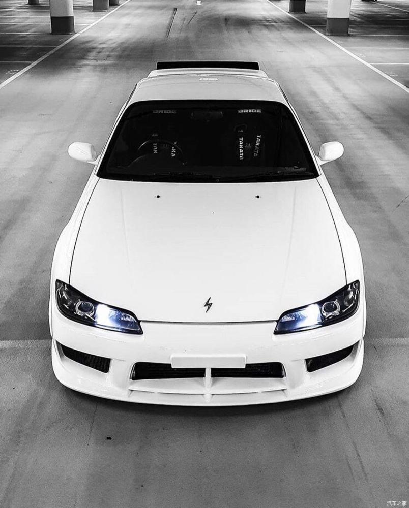 漂移的制造者,日产s15是完美的舞者