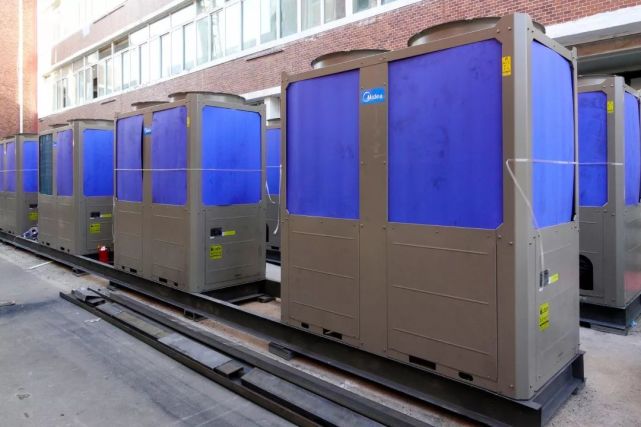 600名建设者无休辽宁新冠病毒肺炎救治中心负压病房建得怎么样了