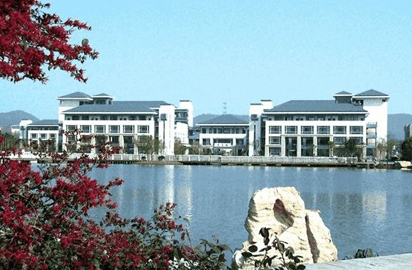 财经类大学前五排名_国内财经类大学排名出炉,中南财大跌出前3,东北财大