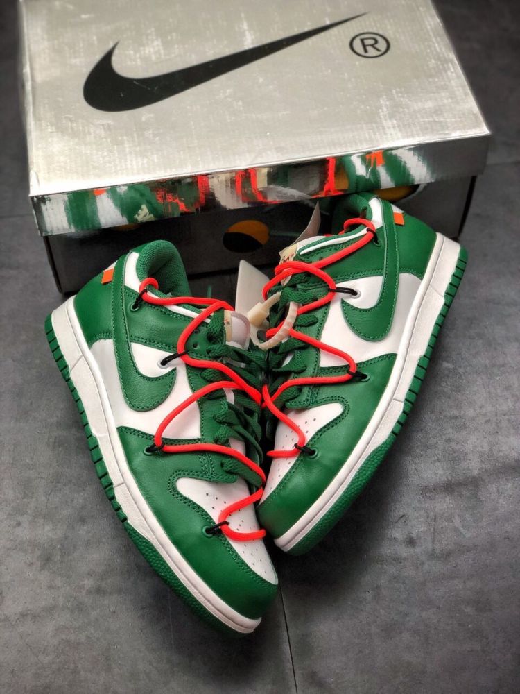 独特鞋带式风格一眼就爱上了耐克sbdunkow三方联名开箱测评