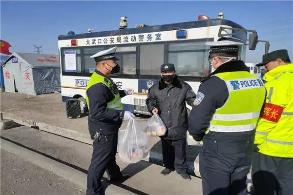 面皮加盟店排行榜_凉皮店大批调料过期,店员好心提醒被强行开除,店长:事儿真多!