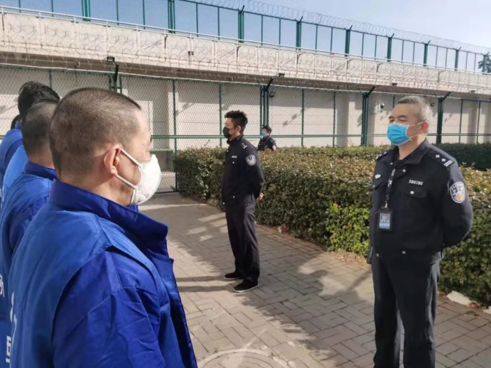 战疫一线让党旗在大墙内高高飘扬西青区看守所打响监所安全保卫战