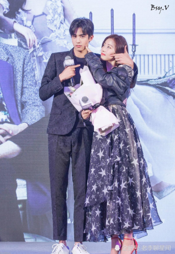 15岁出道,18岁和林允谈恋爱,如今和宋茜出演姐弟恋电视剧遭吐槽