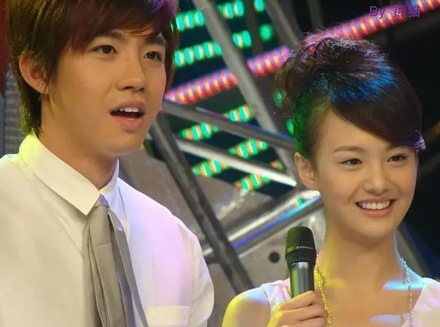 90后小花旧照,娜扎热巴一直美丽,周冬雨郑爽跟从前判若两人