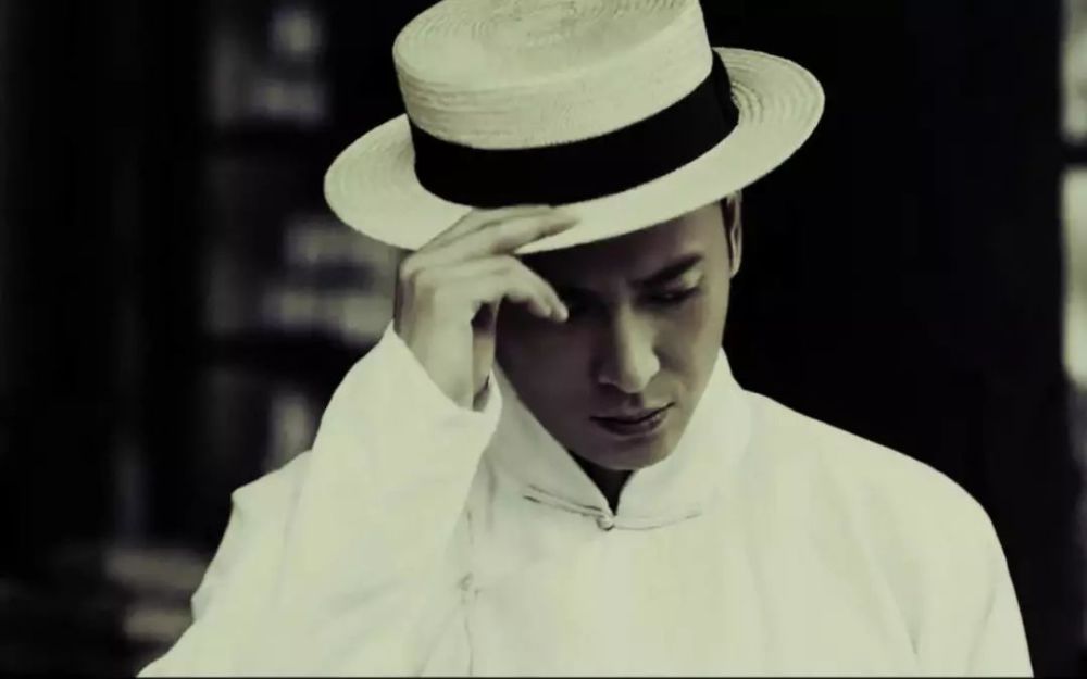 还记得步步惊心里的九阿哥吗他现在长这样