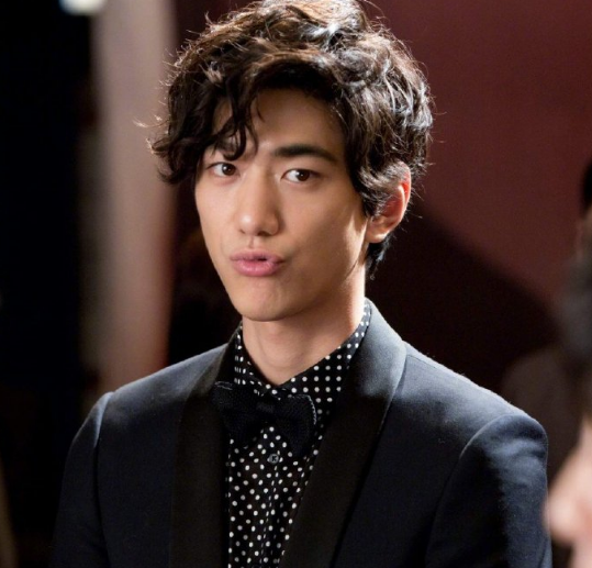 李在勋结婚10年才公开,孩子生了才领证,金钟大"开了好头"?