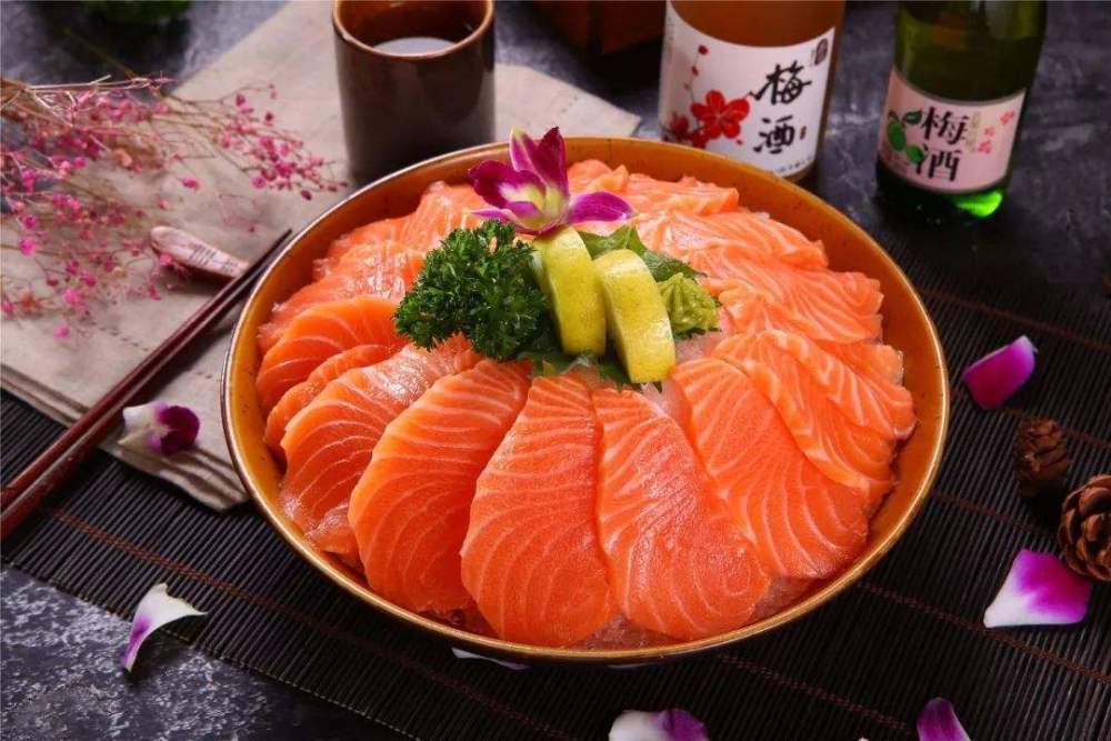 寄生虫这么多 生吃三文鱼 日料店都是怎么做的 腾讯新闻