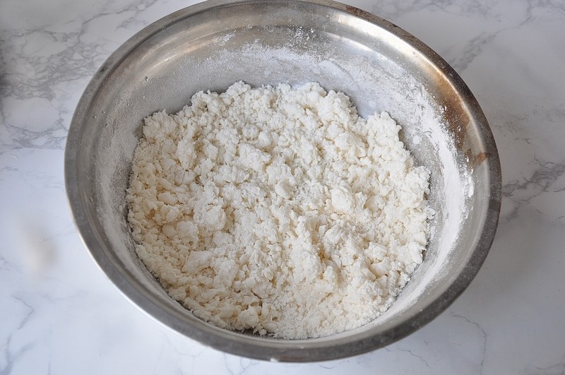 宅家闲着也是闲着,接着霍霍面粉做炸糕吧,一次成功,比凉皮省事