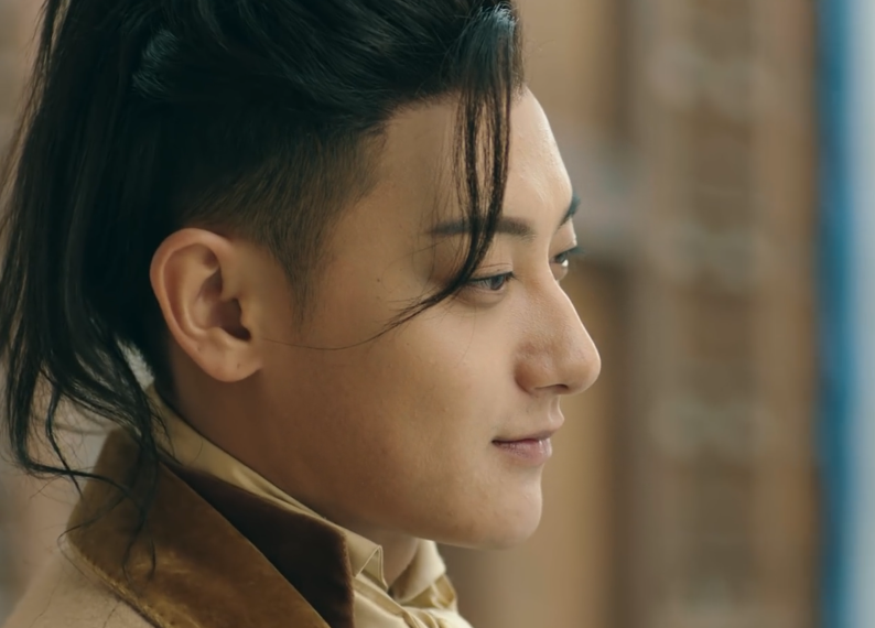 《热血同行》最新热点!女友吃醋怎么办,霸道 boy崇利明有绝招