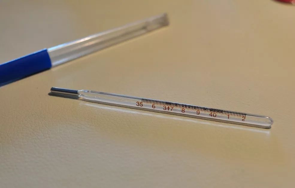 体温测出来刚好37.5℃,需要去发热门诊吗?_腾讯新闻