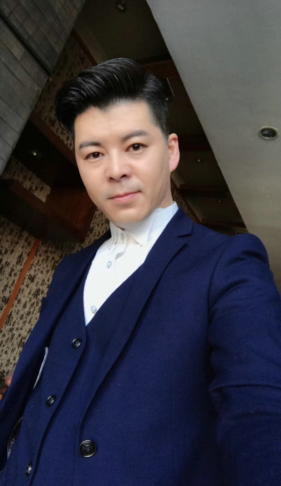 乡村爱情 中英文最好的演员 本人曾出国留学 首次触及荧屏 腾讯新闻