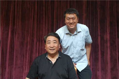 李宏烨|“公式相声”李宏烨现状：相声行业努力17年，终于实现梦想