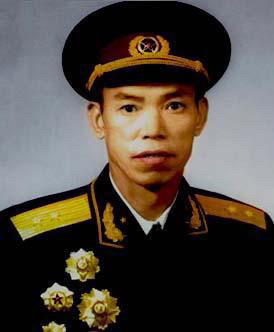 将军倔脾气要么当司令要么当师长理由让首长无法拒绝