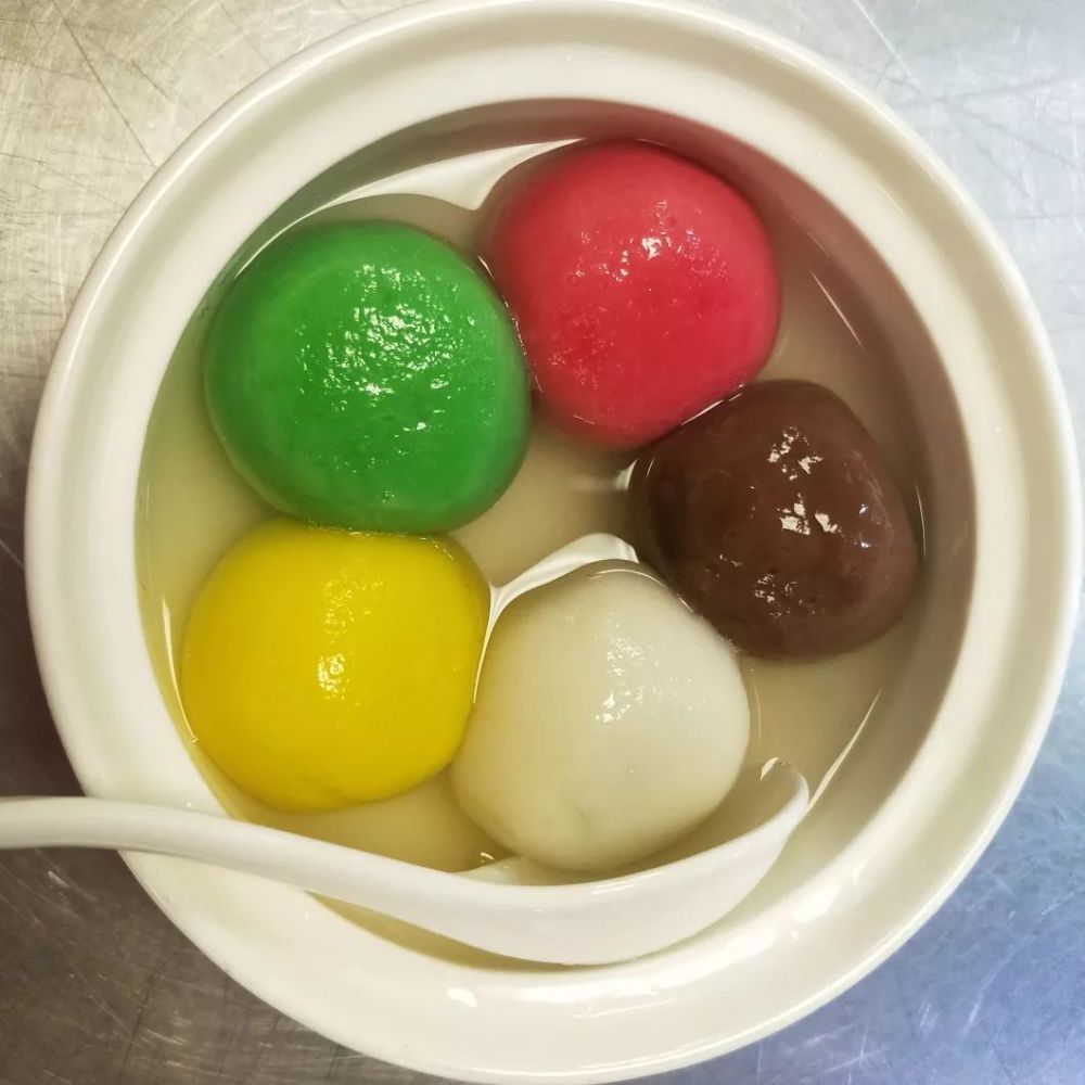 元宵节宅在家做一碗汤圆温暖家人吧