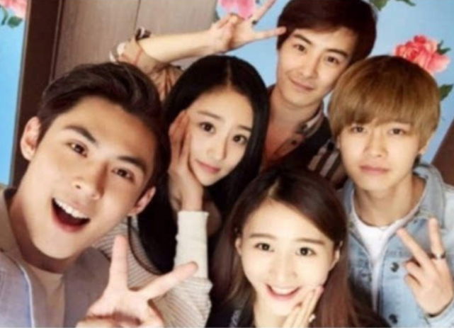 任嘉伦为何钟情聂欢看到她年轻时候的旧照后是我也会只取一瓢