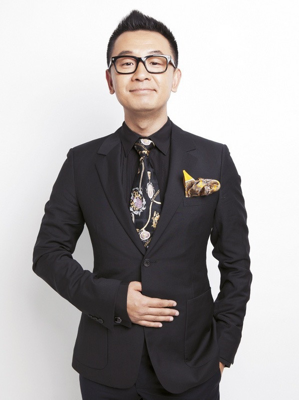 话不多说他就是演员黄海波,说到这个名字一些人或许会感到陌生,确实