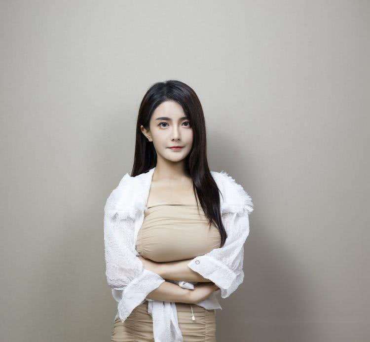 古阿扎陷入视频门事件表明仅有三部是自己片贩子猖獗