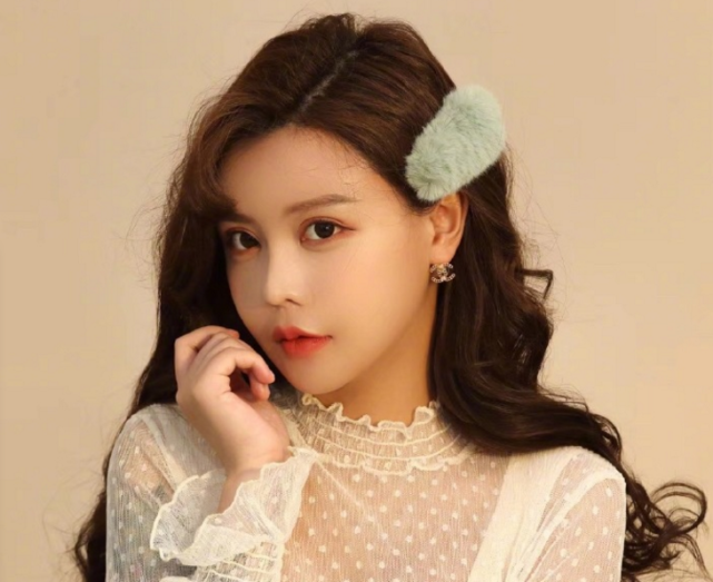 韩安冉考虑与新男友结婚男方家长非常满意更不介意带着小猪妹