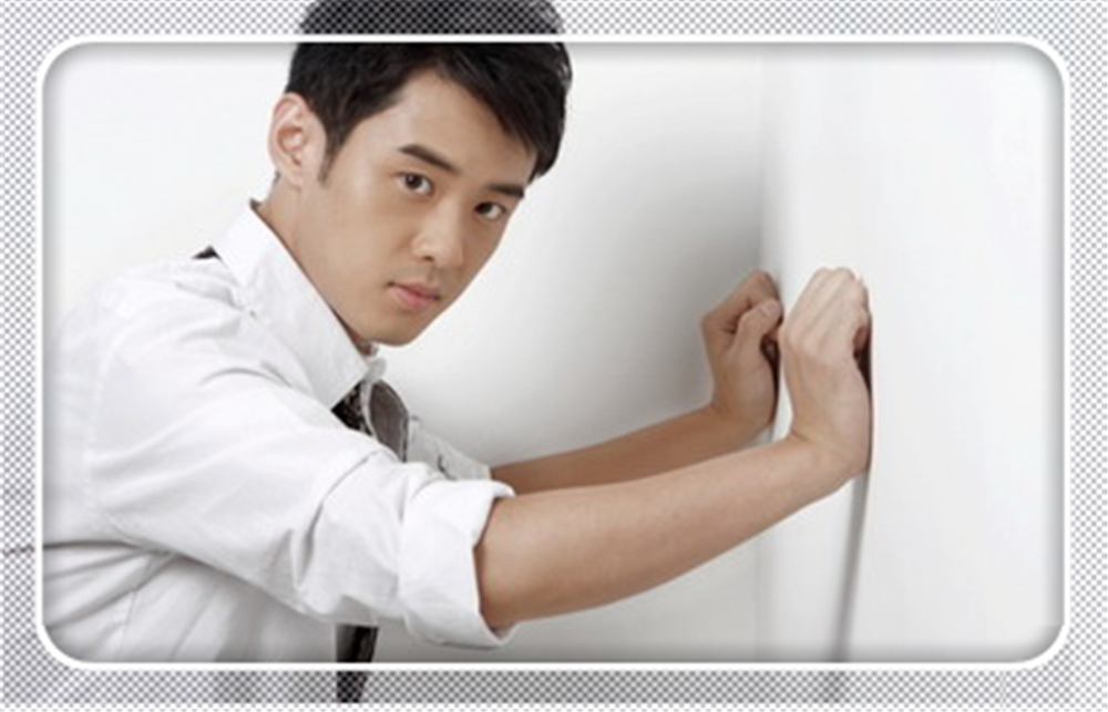 最后一个就是必清了,他由高昊所扮演,长着一张娃娃脸,就算是年龄有30