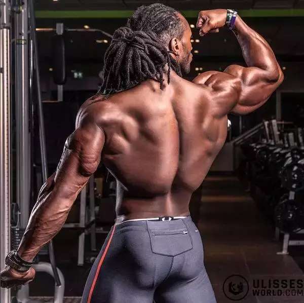 欧美帅哥排行榜前十名_国外最帅男明星排行TOP10,最科学最完美的脸蛋(2)