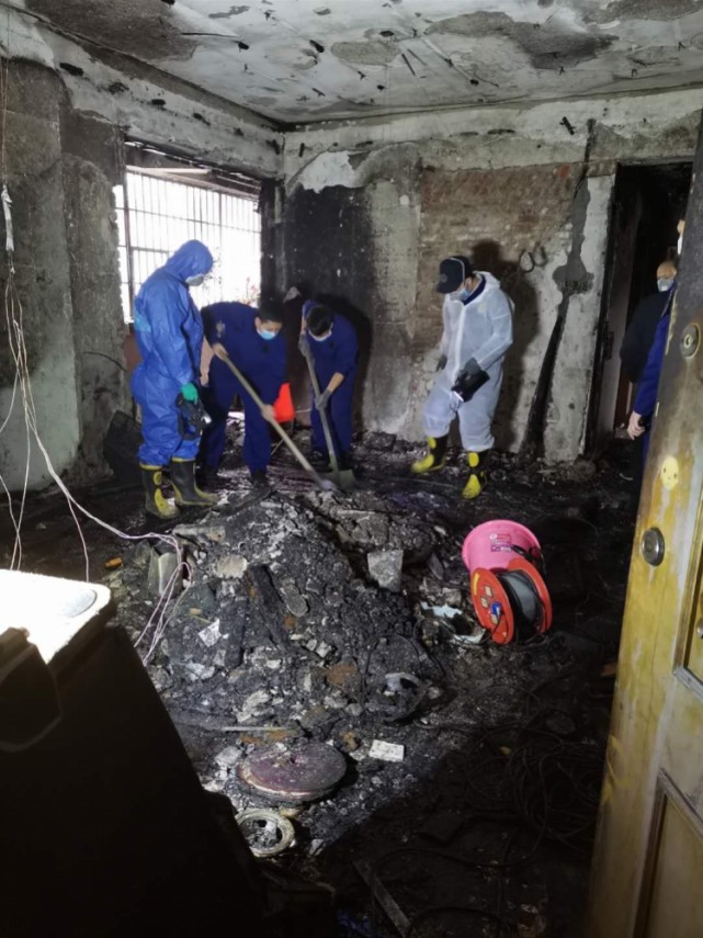 广州暨南花园早上起火救出被困5人疏散13人