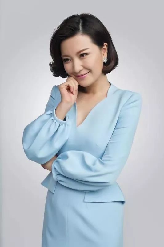 上海广播电视台东方卫视中心主持人,节目策划人.