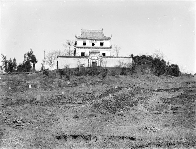 清-宜昌鎮總兵張忠孝墓.