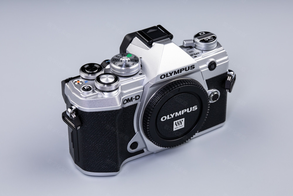 除了颜值还有啥 奥林巴斯的e M5 Mark Iii全体验 腾讯新闻
