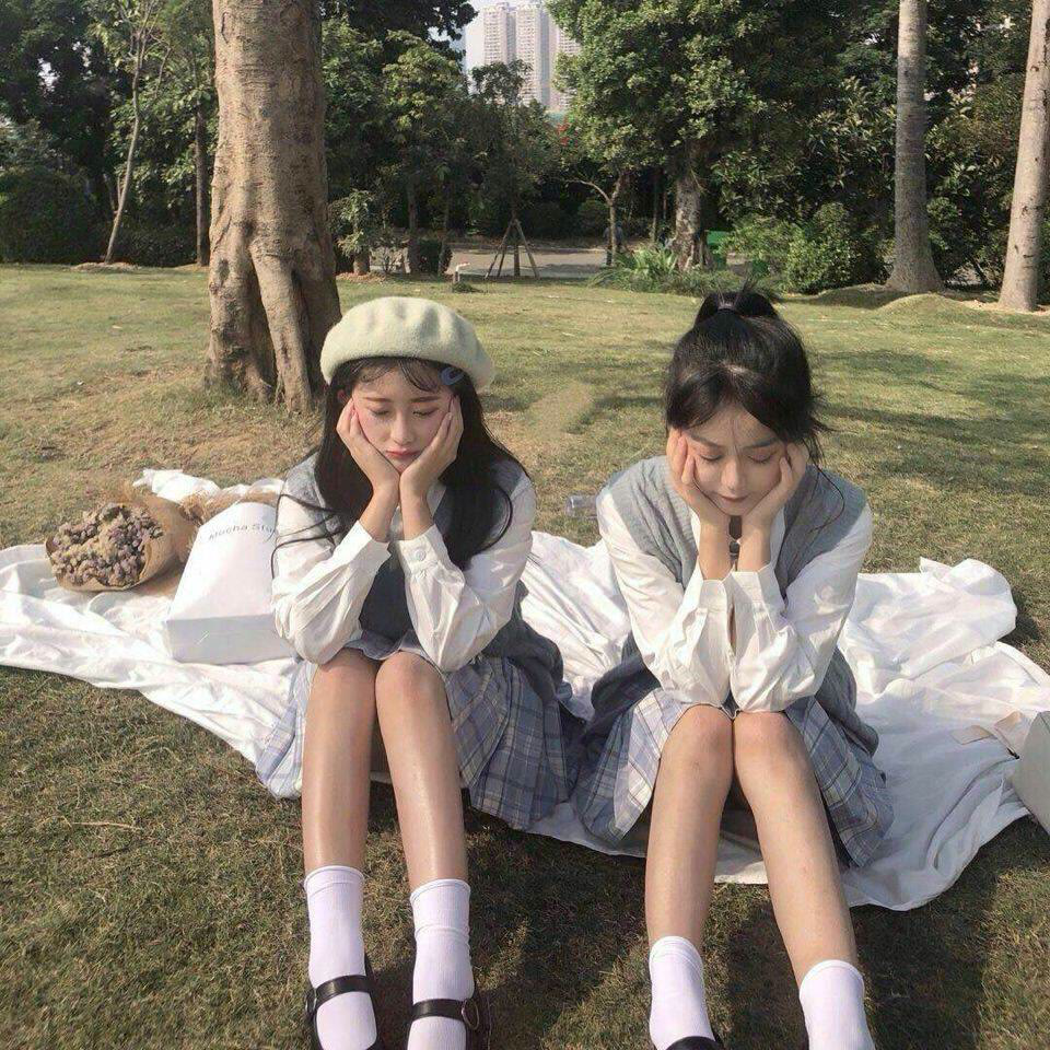 闺蜜头像:在那个最干净的年纪里,我的每一帧都镌刻了你的名字!