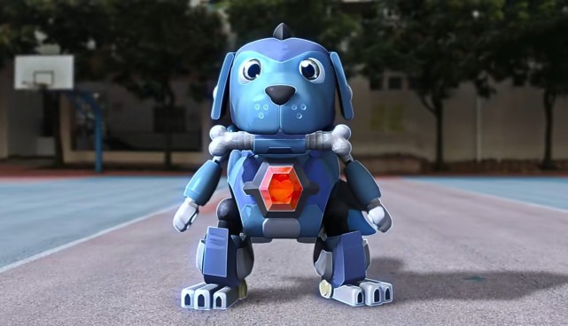 在快乐酷宝二中,洛奇与人类小孩秦杰飞关系亲近,原型是小狗.