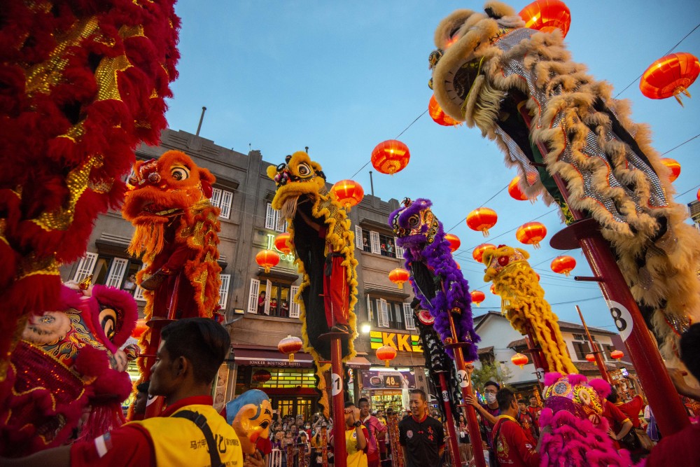马来西亚舞狮闹元宵