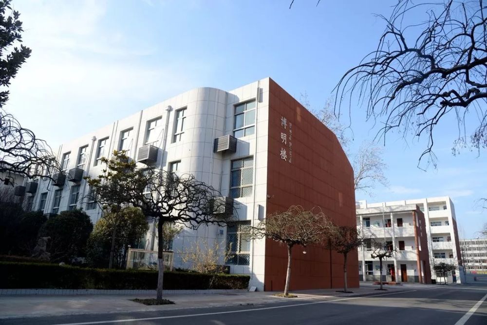 疫情下一中开学第一天