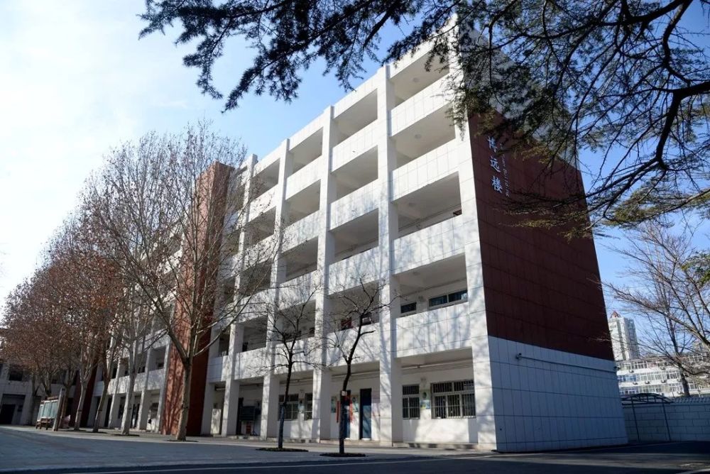 疫情下一中开学第一天
