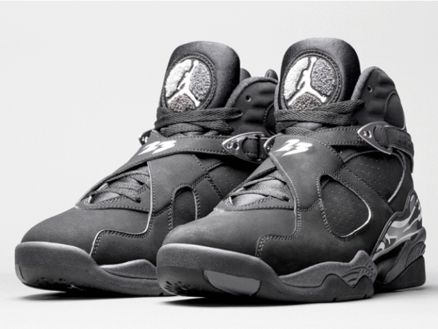 科比在乱穿鞋时期都上脚过哪些球鞋