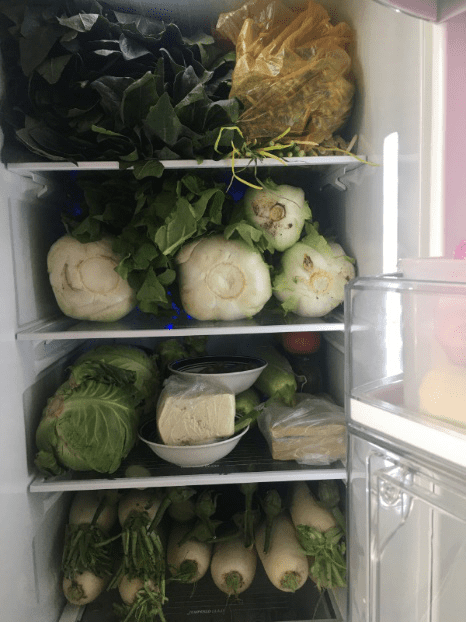 疫情期间,不少男人担起了买菜重任,可采买的这一冰箱蔬菜却愁坏了妻子