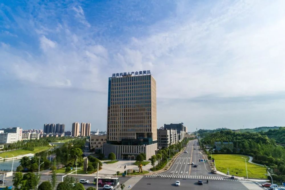 雨花经开区多措并举助力企业复工复产!
