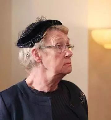 凯瑟琳·茱斯顿_1994年,他在昆汀·塔伦蒂诺的《低俗小说》中饰演