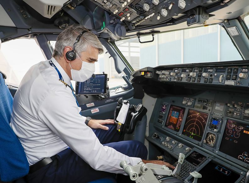 硬核!这样的客机机舱,你一定没有见过!_腾讯新闻