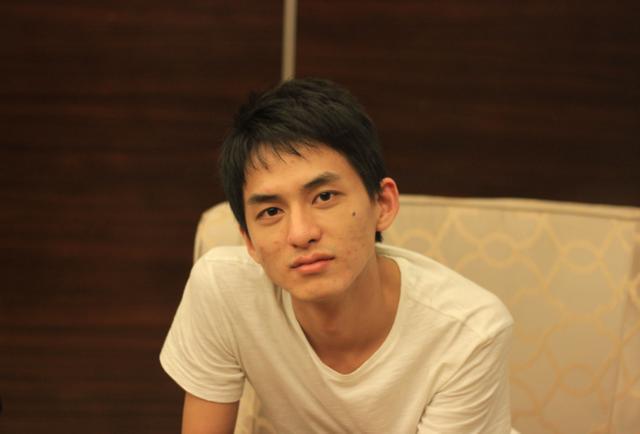 草莓君克互相道歉网友晒图嘲讽君克05成的锅怎么需要道歉