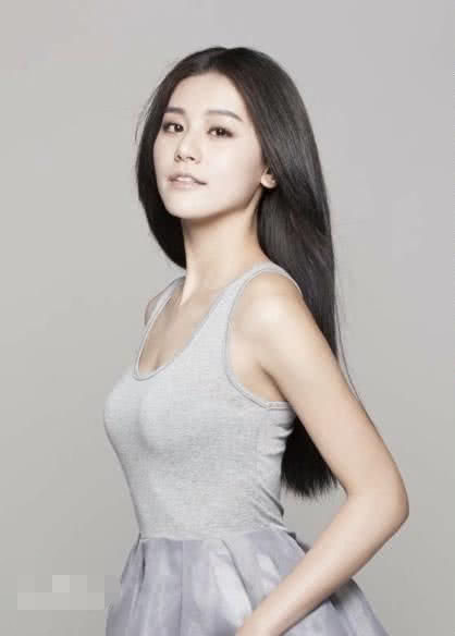 情人节前夕李绍祥宣布婚讯新娘小蛮透露求婚细节不浪漫但真实